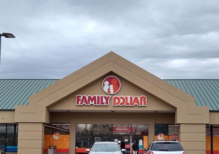 Dollar Tree is Closing Nearly 1,000 Family Dollar Stores