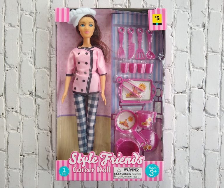 Style Friends Career Doll 1